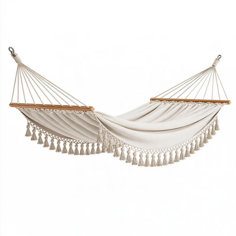 Hängematte 200 x 100 cm Baumwolle Beige mit Holzstäben Boho Garten